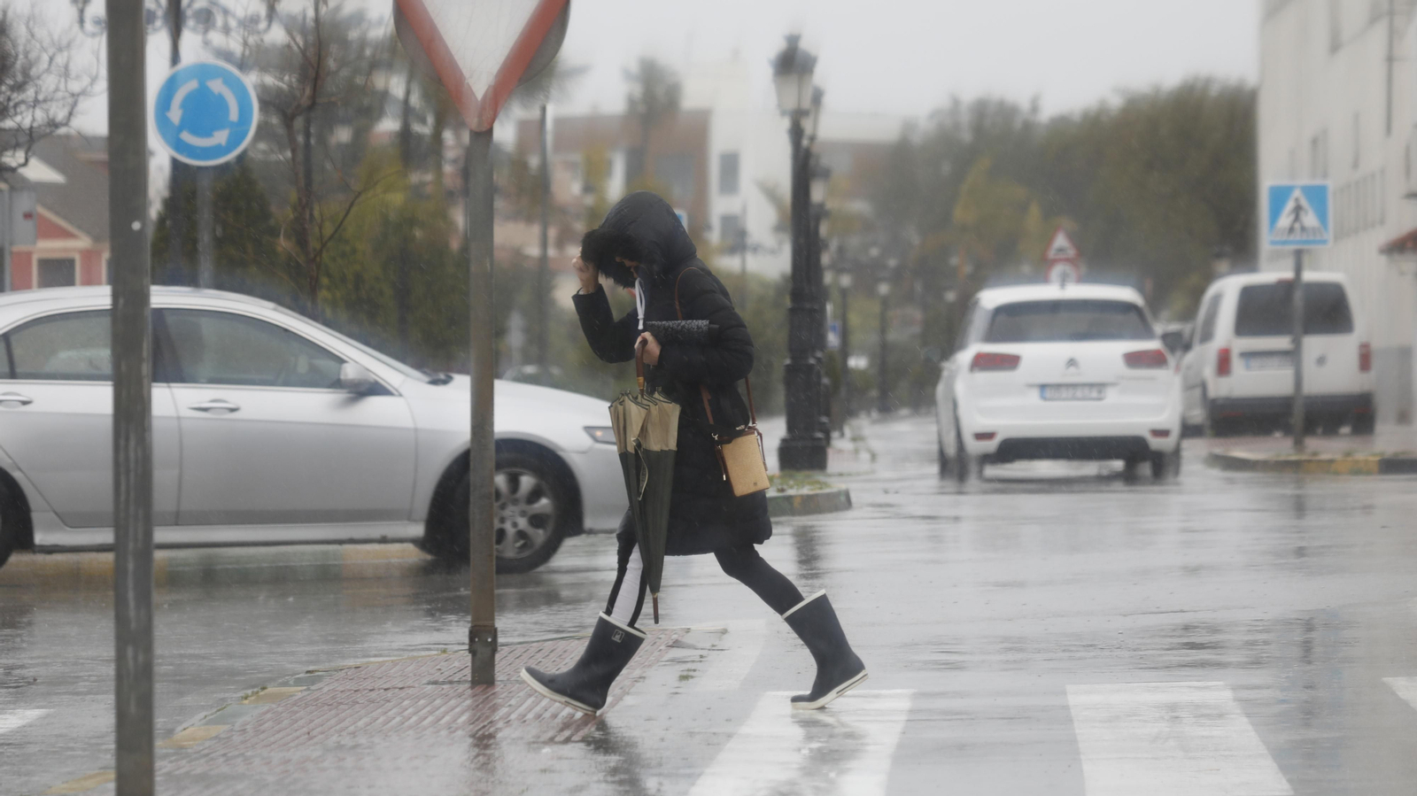 Carreteras cortadas por las lluvias en Algeciras y Los Barrios
