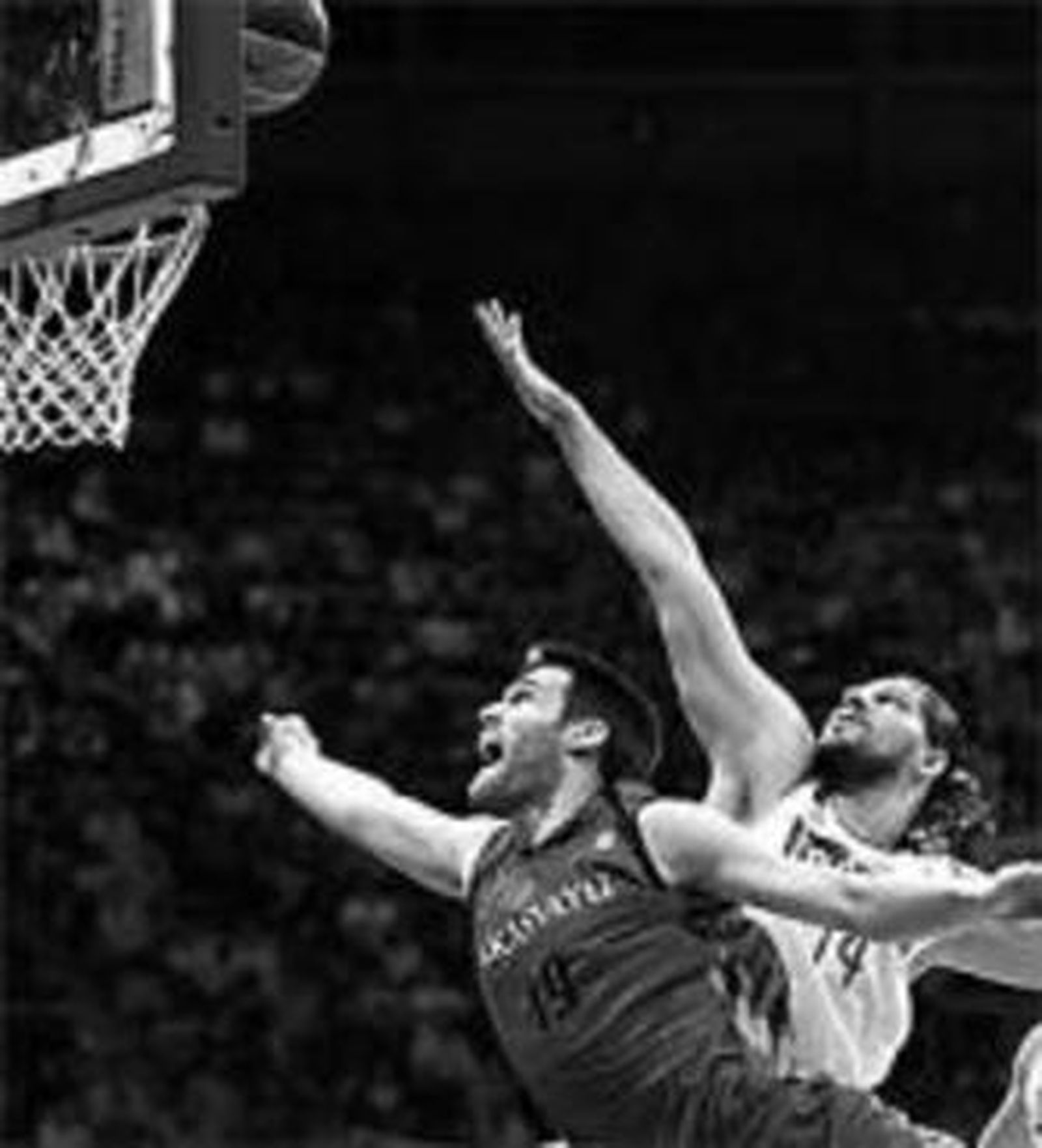 San Emeterio y Papadopoulos.