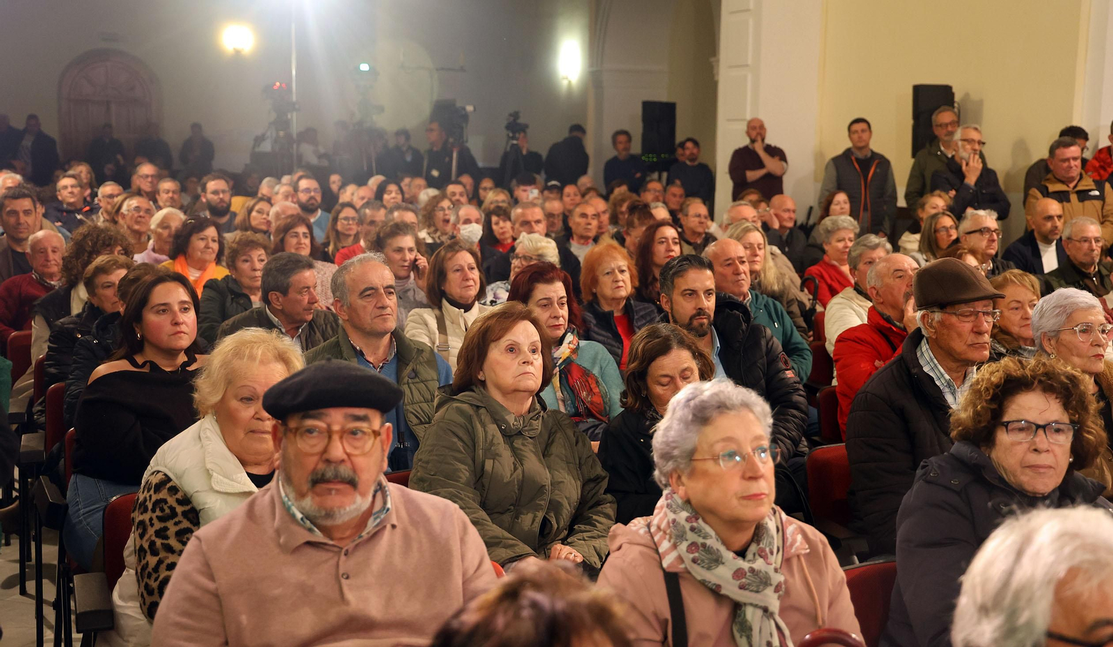 Imágenes del encuentro de María Jesús Montero con la militancia socialista en Gibraleón, Huelva