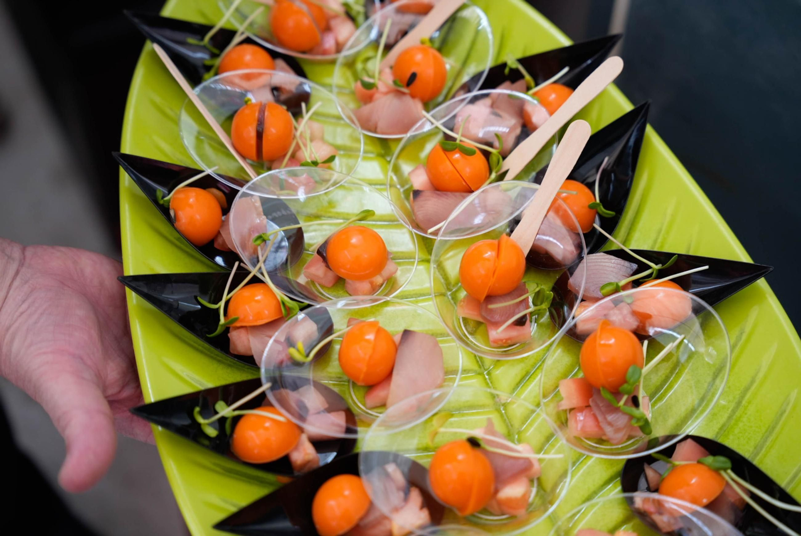 La Cofradía del Tomate y la semifinal del concurso gastronómico de la Feria de Almería, en imágenes