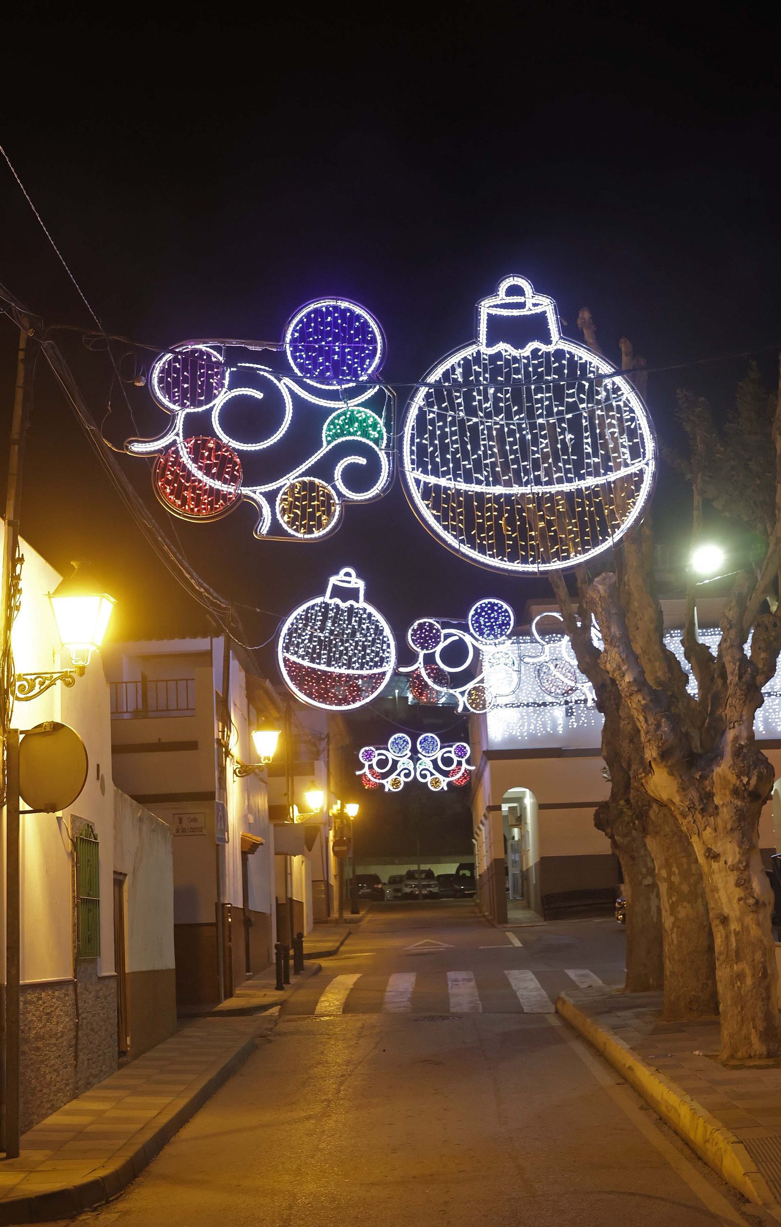 El alumbrado navideño de San Roque, en imágenes