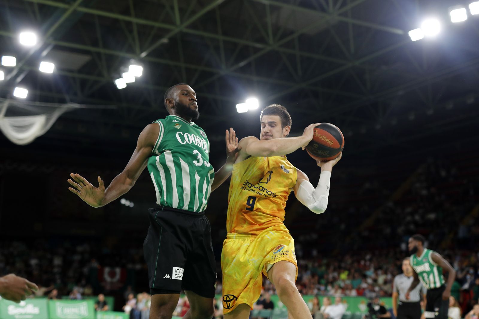 Las imágenes de la salvación del Coosur Betis