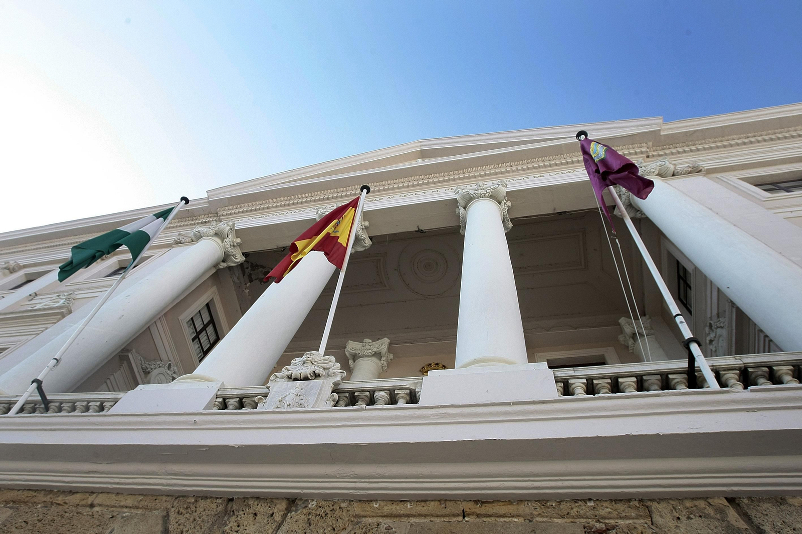 Fachada del Ayuntamiento de Cádiz.