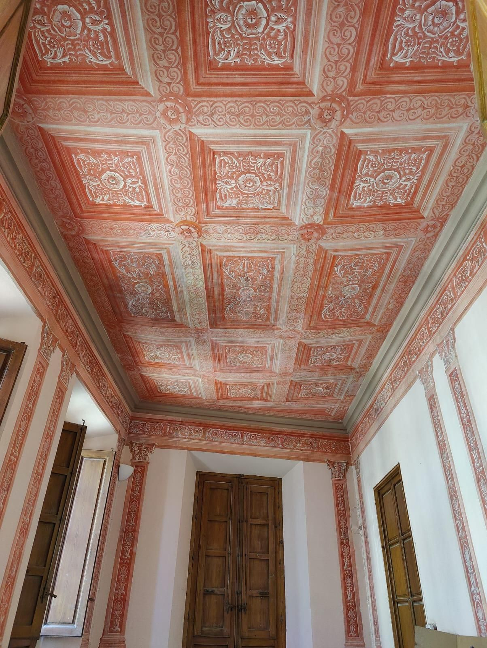 Así es la Sala Rosa del Palacete Torcuato Soler de Cuevas: nuevo espacio para ensalzar la burguesía minera del XIX
