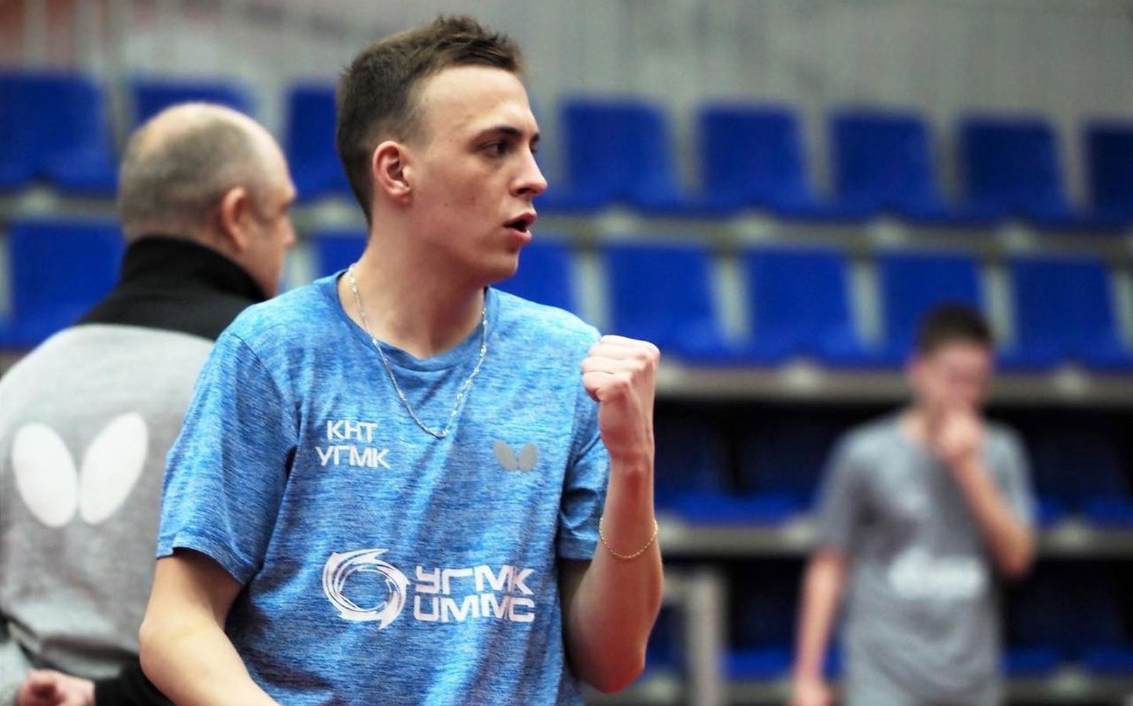 Danila Travin celebra un punto durante un partido del curso pasado.