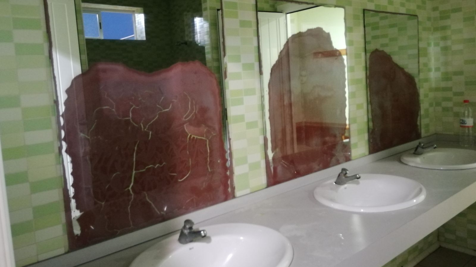 Uno de los vestuarios tercer mundistas