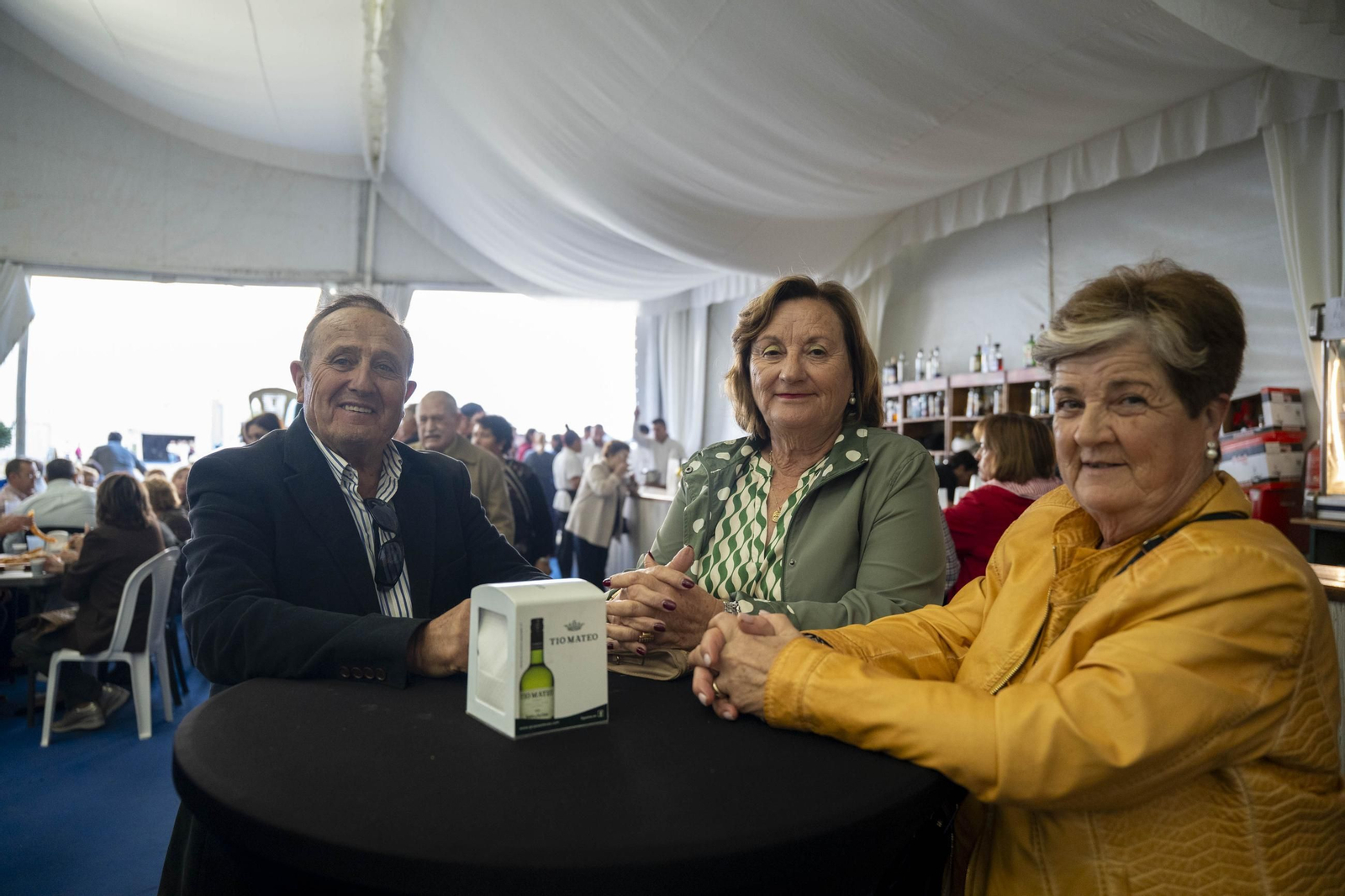 Las mejores imágenes de los churros con chocolate en la Feria de Albox