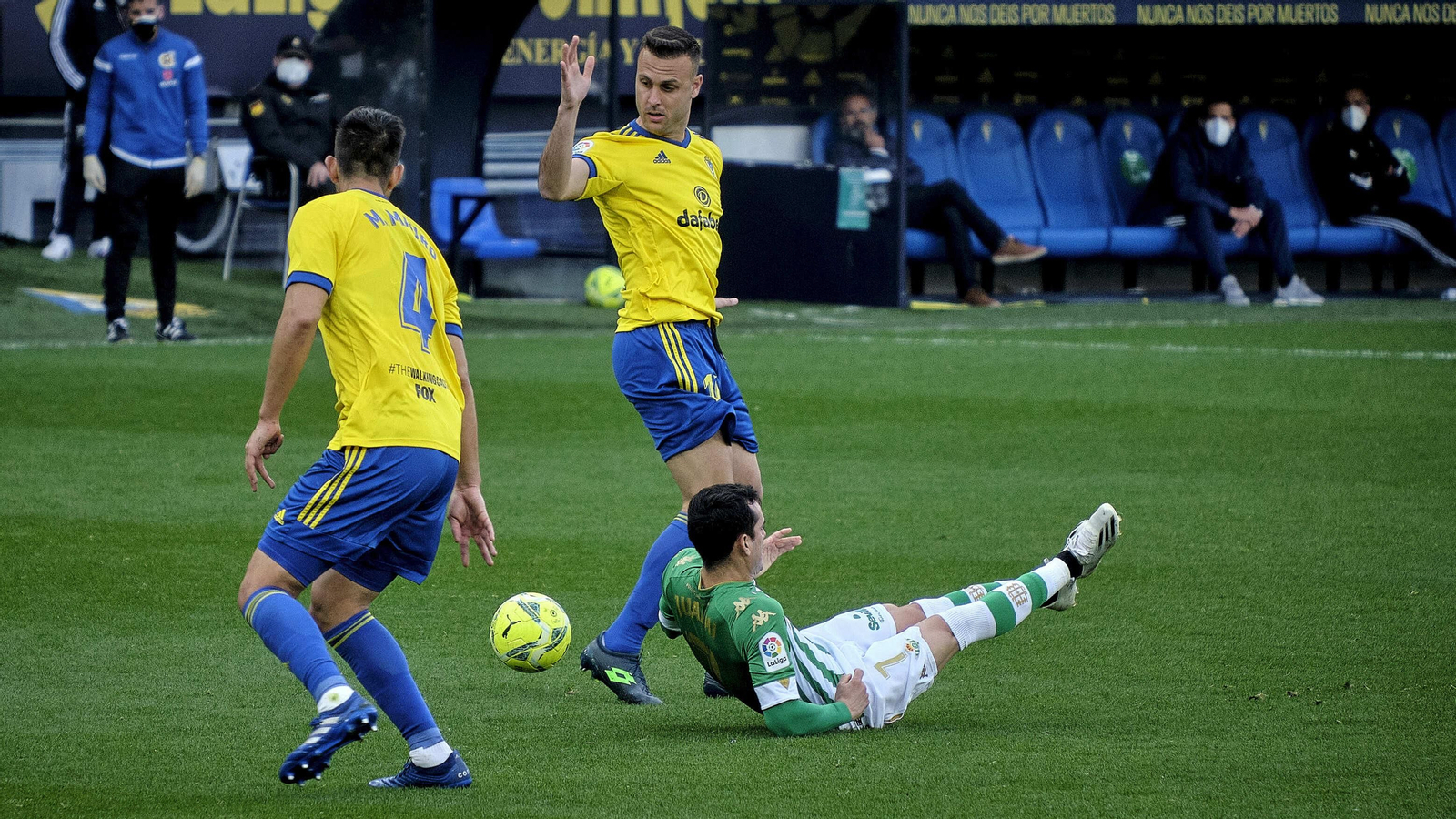 Partido Cádiz CF - Real Betis. Partido Cádiz CF - Real Betis.