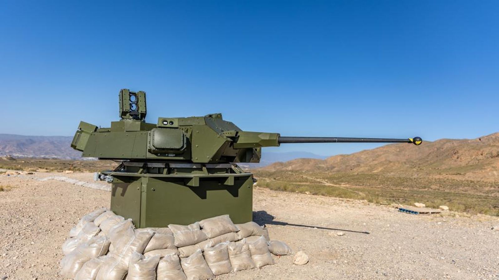 APS Iron Fist sobre estación Guardian 30