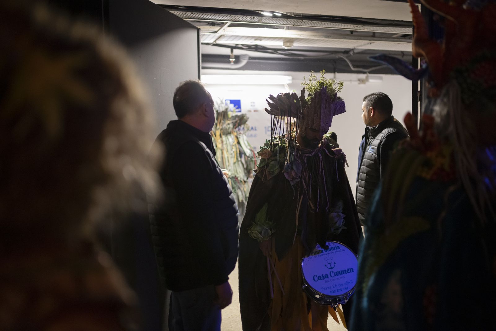 Imágenes de la actuación de la comparsa de Huelva "La vieja verde" en el Carnaval Colombino