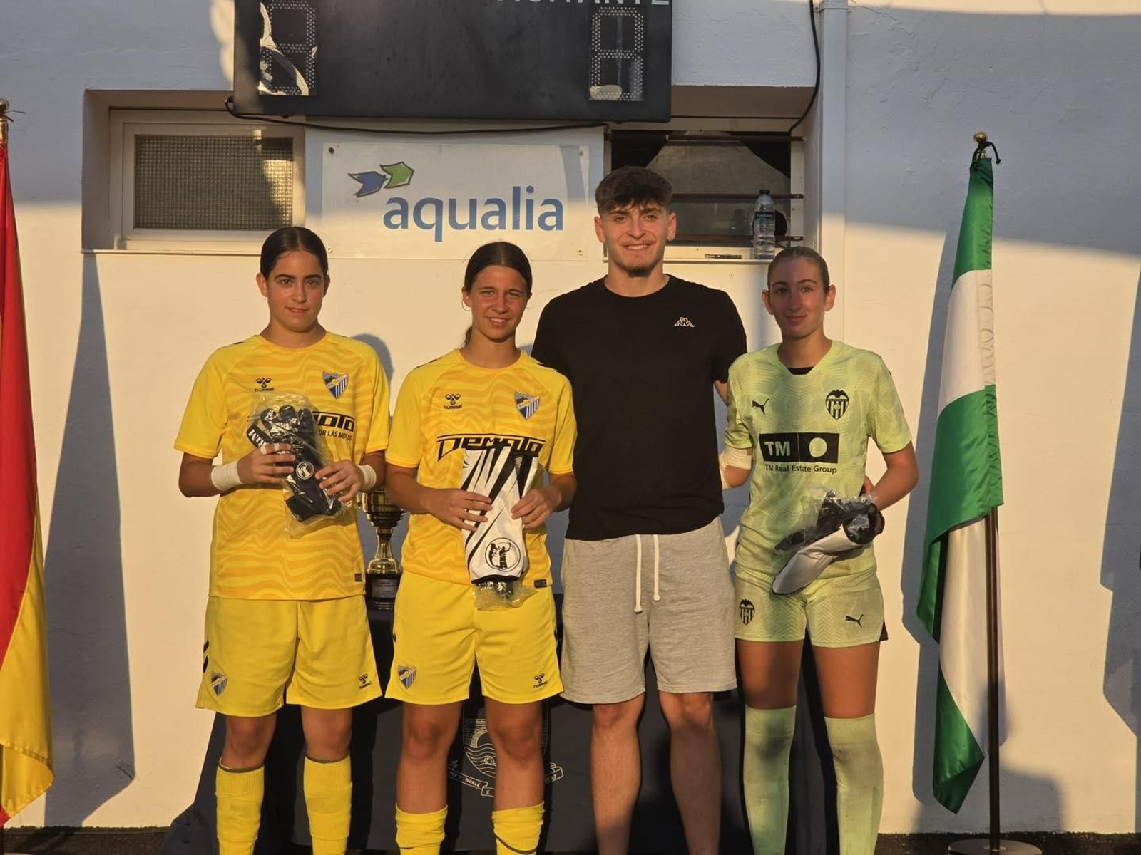 En imágenes: convivencia y cantera en el Torneo Internacional de fútbol base 'Ciudad de Beas'