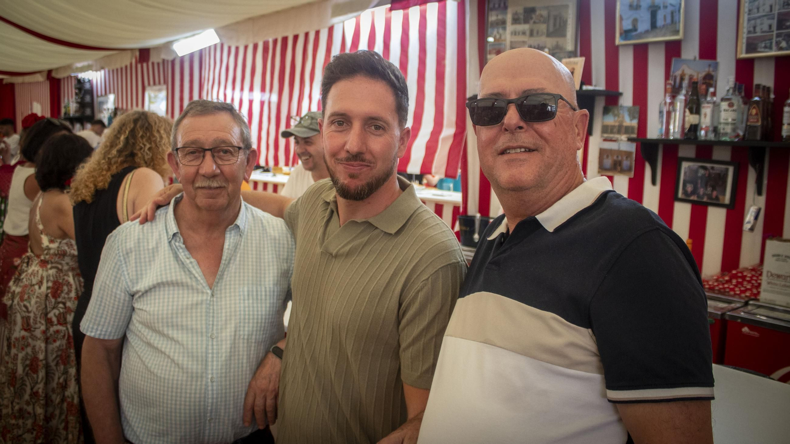 Búscate en las imágenes del viernes en la feria de Puerto Real