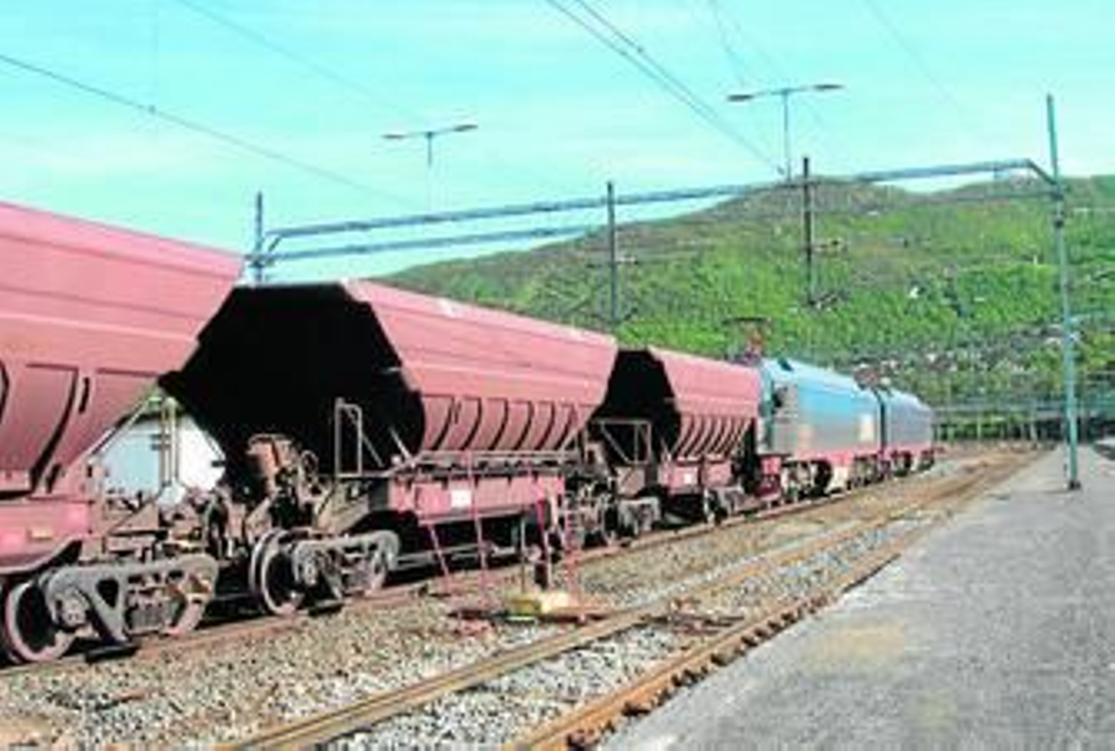 Vagones similares a los que se usarían en Almería y labores de descarga. Vagones similares a los que se usarían en Almería y labores de descarga.