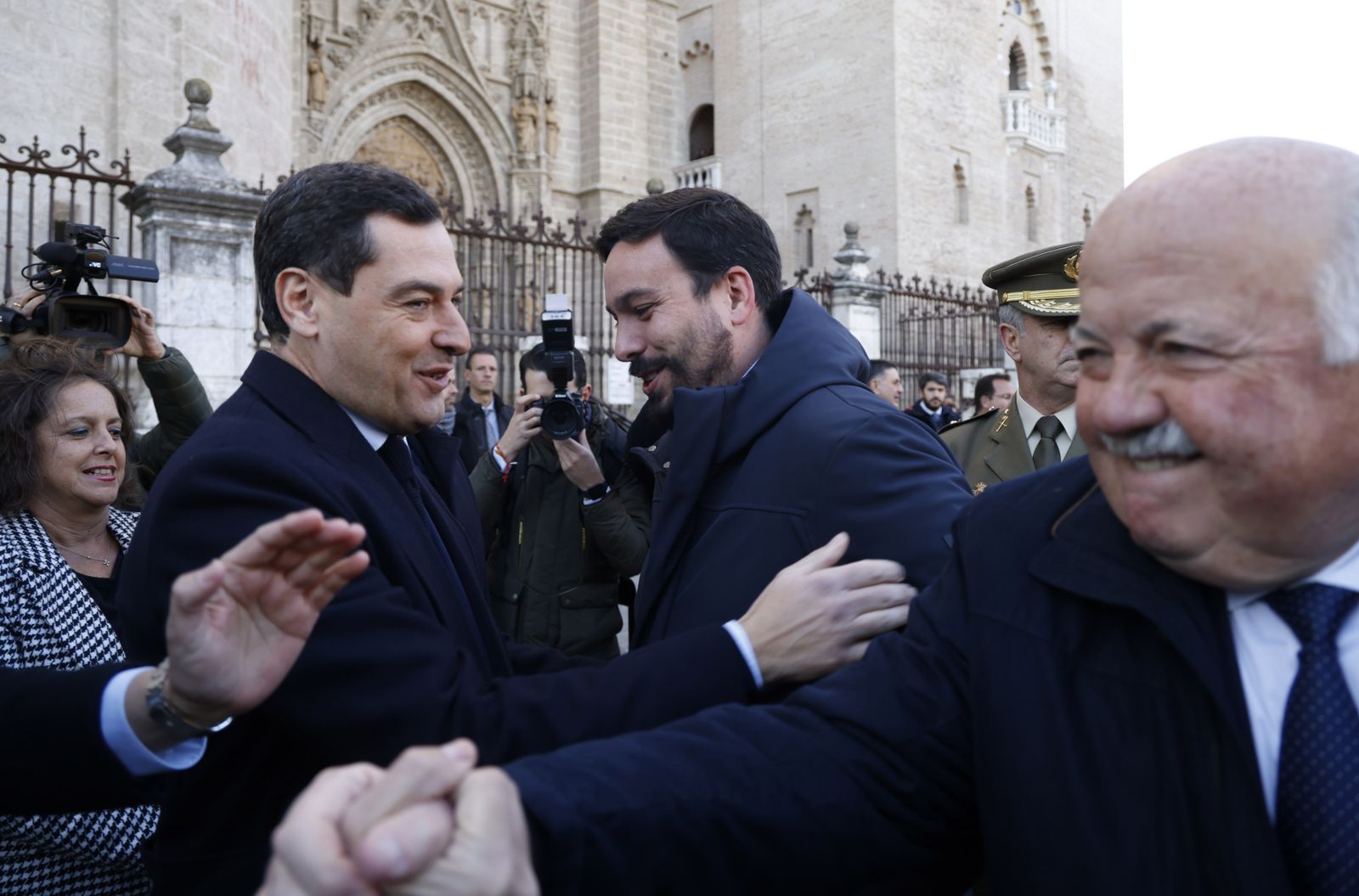 Ofrenda floral por el 25 aniversario del asesinato de Alberto y Ascen, todas las imágenes