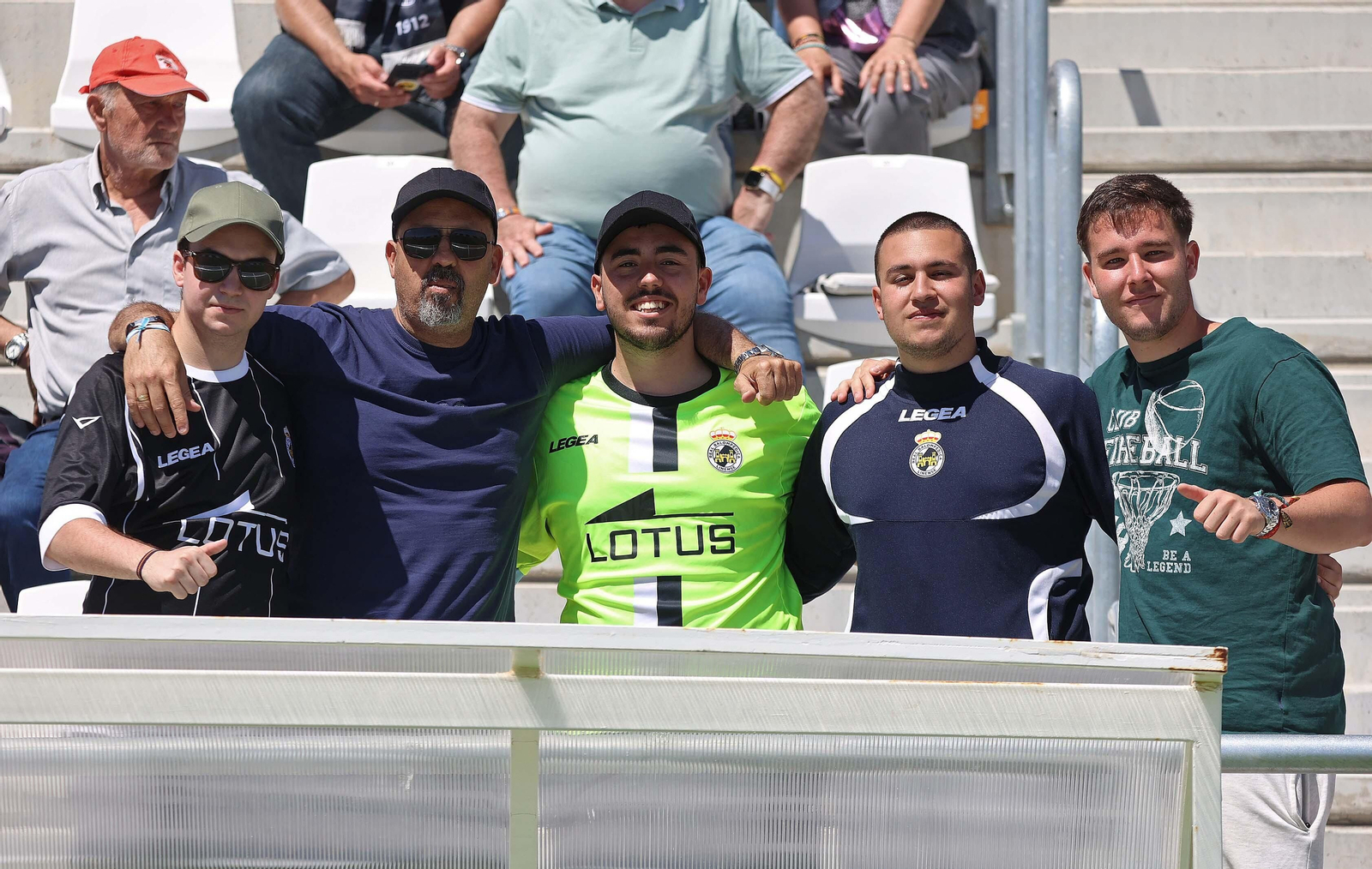 Búscate en el Ciudad de La Línea durante el Balona - Cartagena B de Segunda RFEF