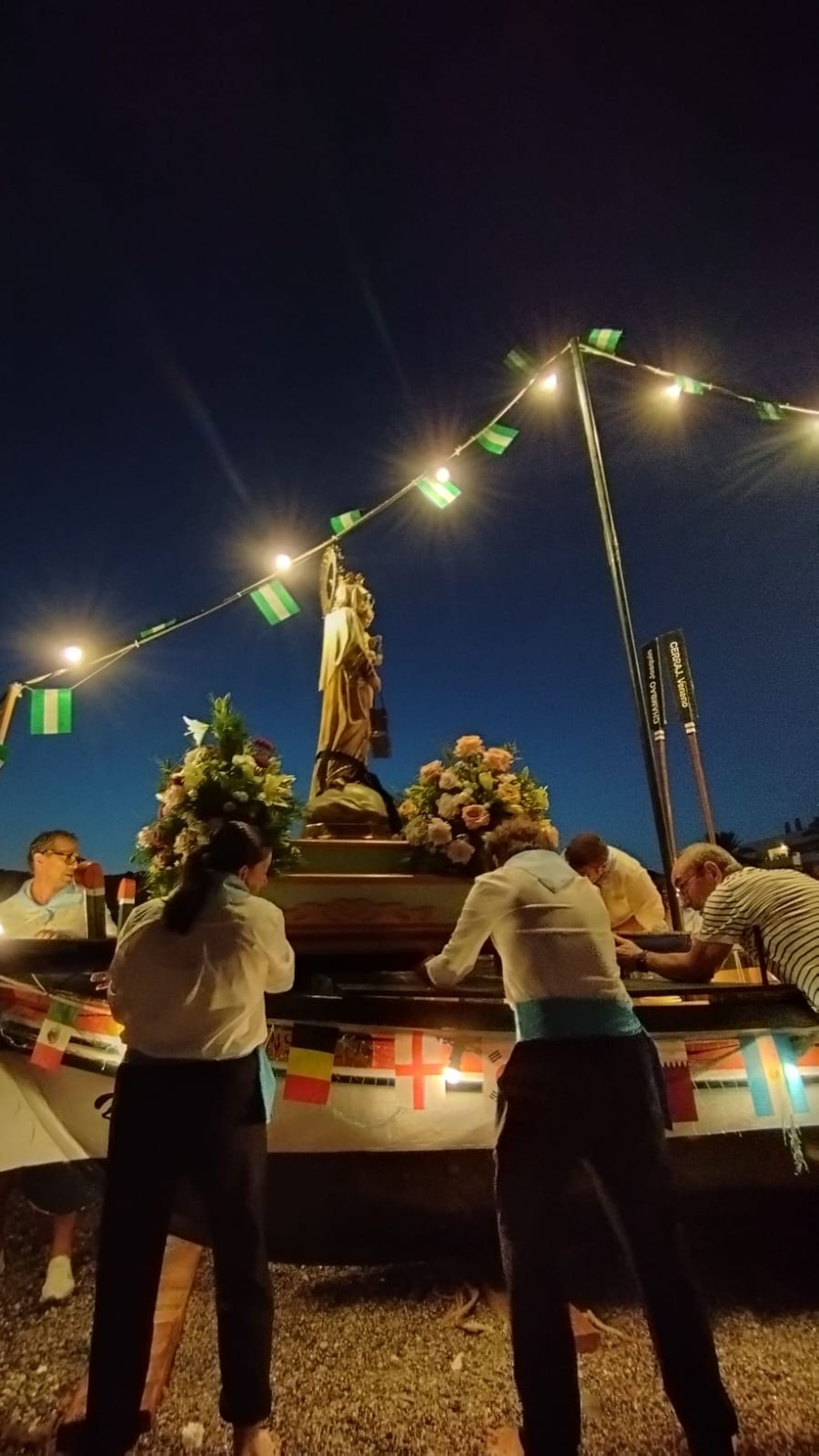 Mar y Tierra: La Virgen del Carmen, también en la Herradura de Granada: las imágenes