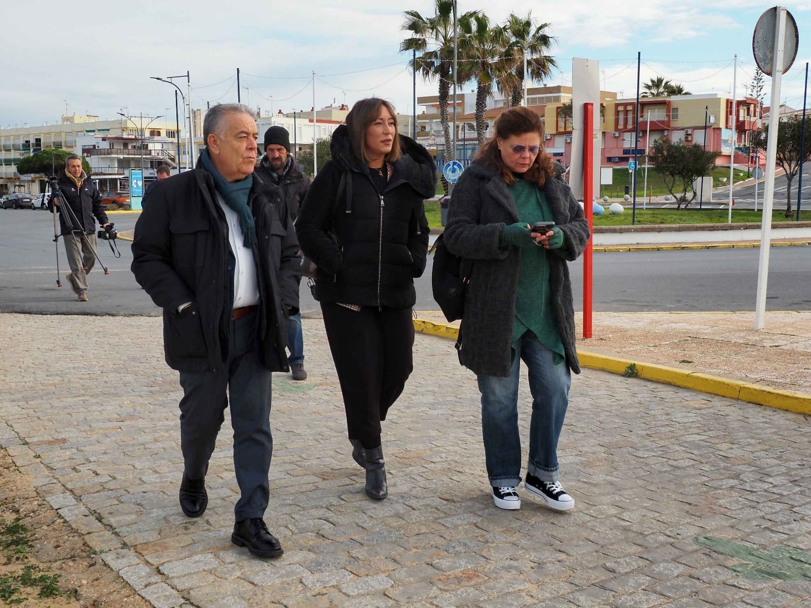 Las fotos de los destrozos del temporal en el paseo marítimo de Matalascañas