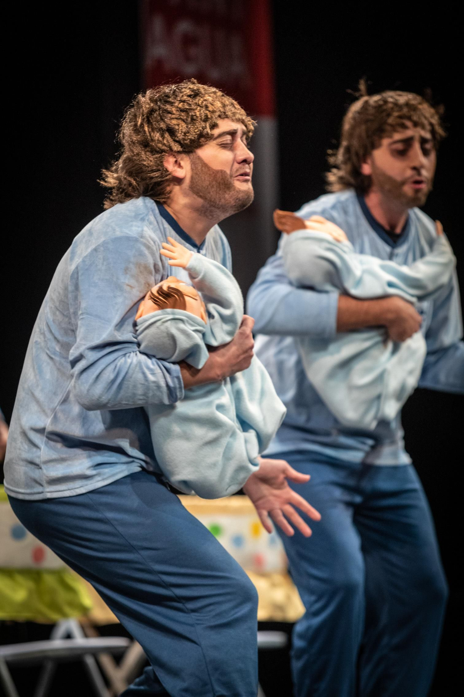 Desde Córdoba llegó 'Esta chirigota huele a primero'