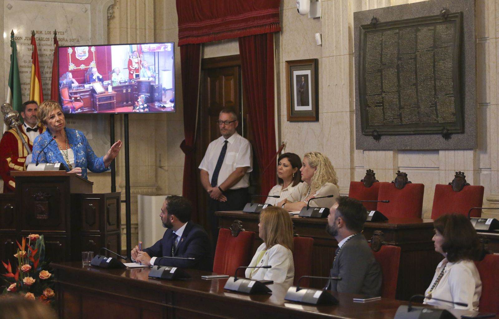 Homenaje a Celia Villalobos en el Ayuntamiento de Málaga (fotos)