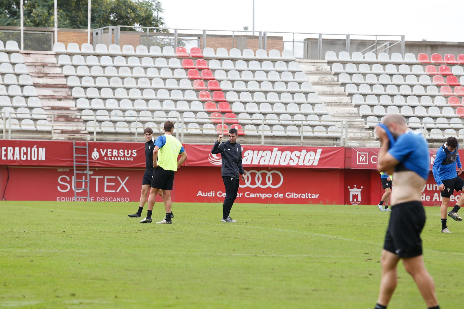 El entrenamiento del Algeciras CF antes de la visita al Recreativo de Huelva