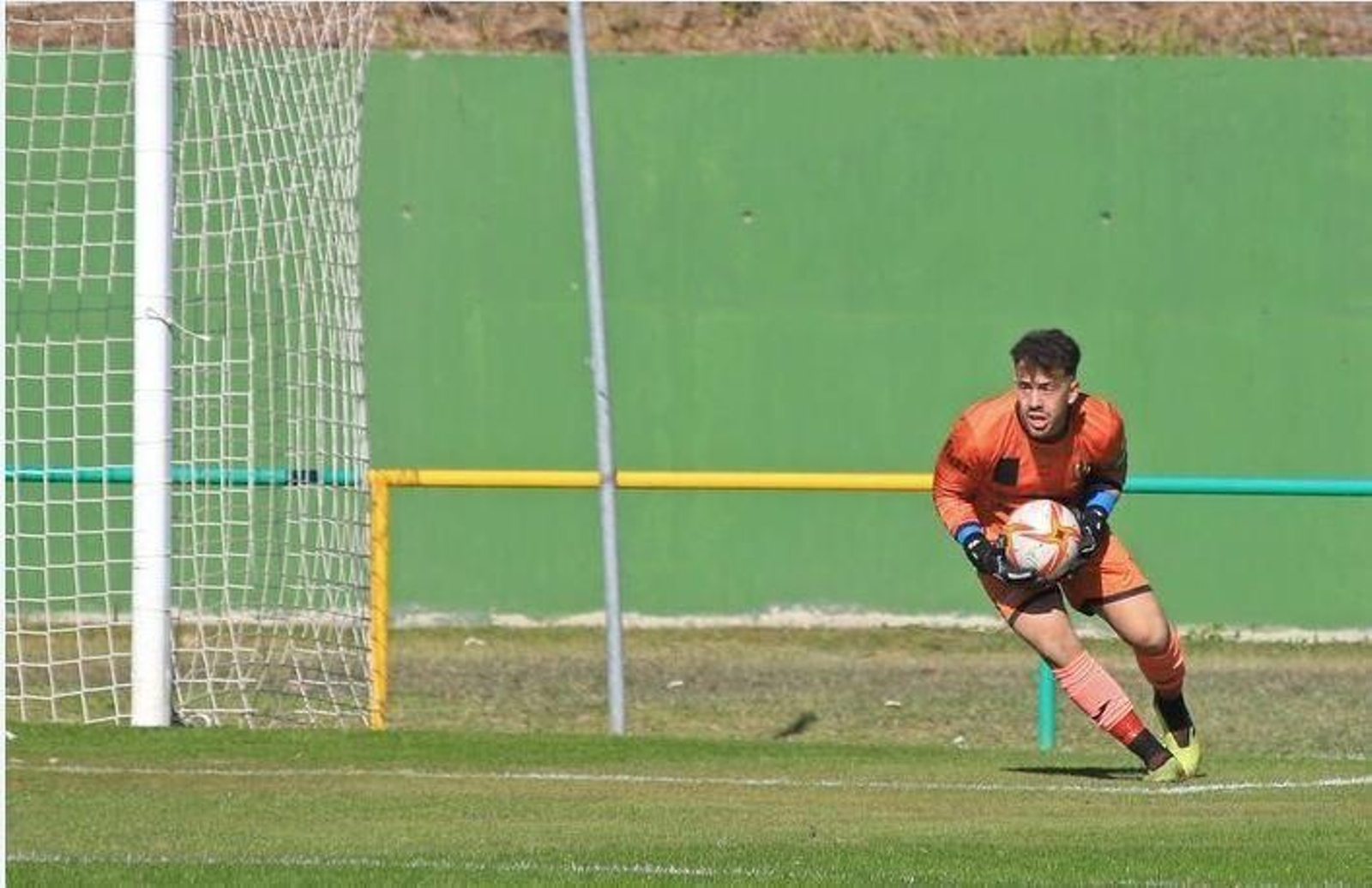 Javi Dela, guardameta de la UD Los Barrios