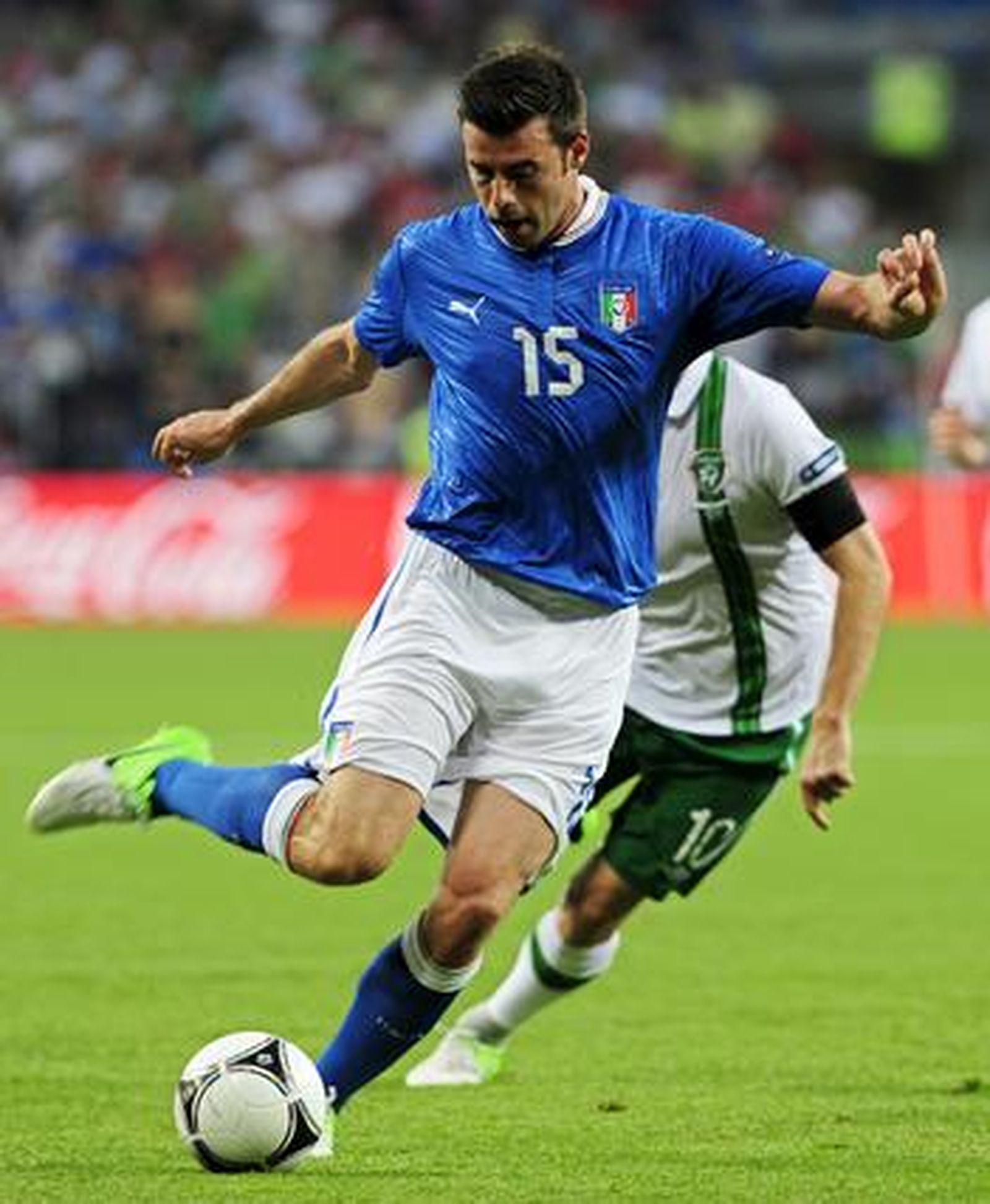 Italia vence a Irlanda con goles de Cassano y Balotelli.

Foto: EFE