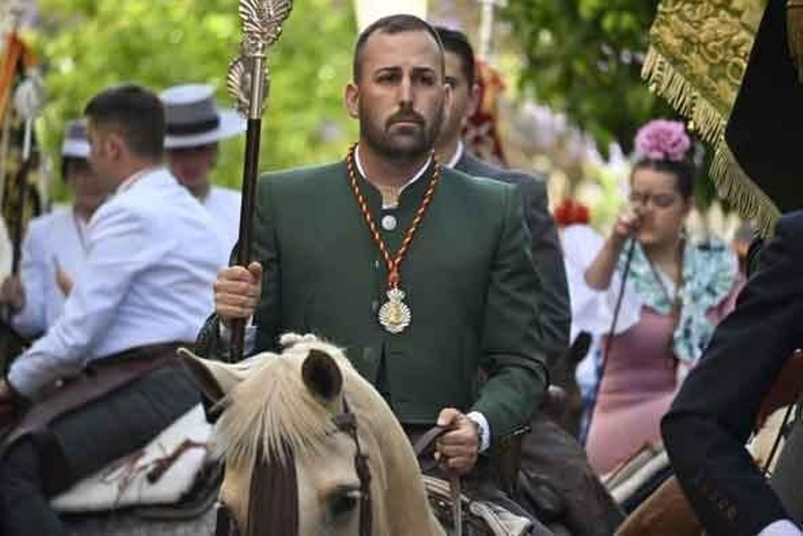 Las mejores imágenes de los peregrinos en la salida de Emigrantes