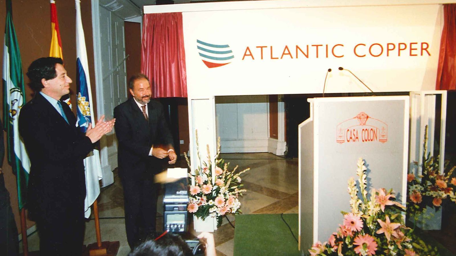 Cambio de denominación de la empresa en un acto celebrado en la Casa Colón.