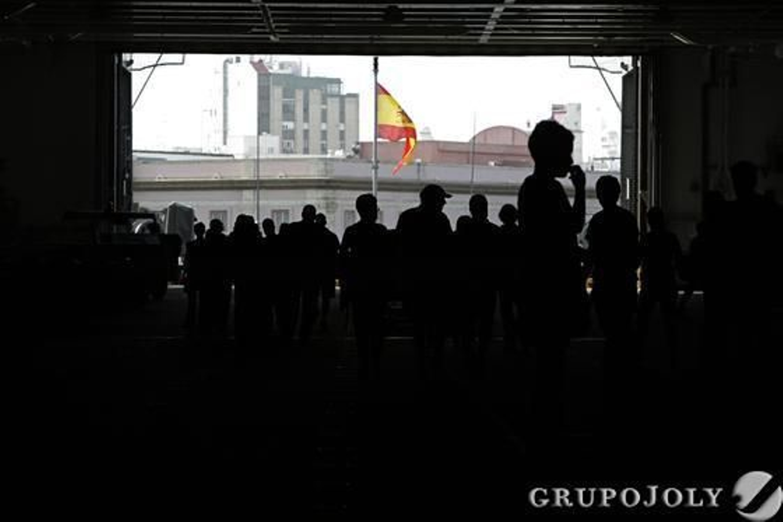 El mayor buque que haya tenido la Armada española en toda su historia permanecerá 3 días en el puerto gaditano en jornada de puertas abiertas./Julio González