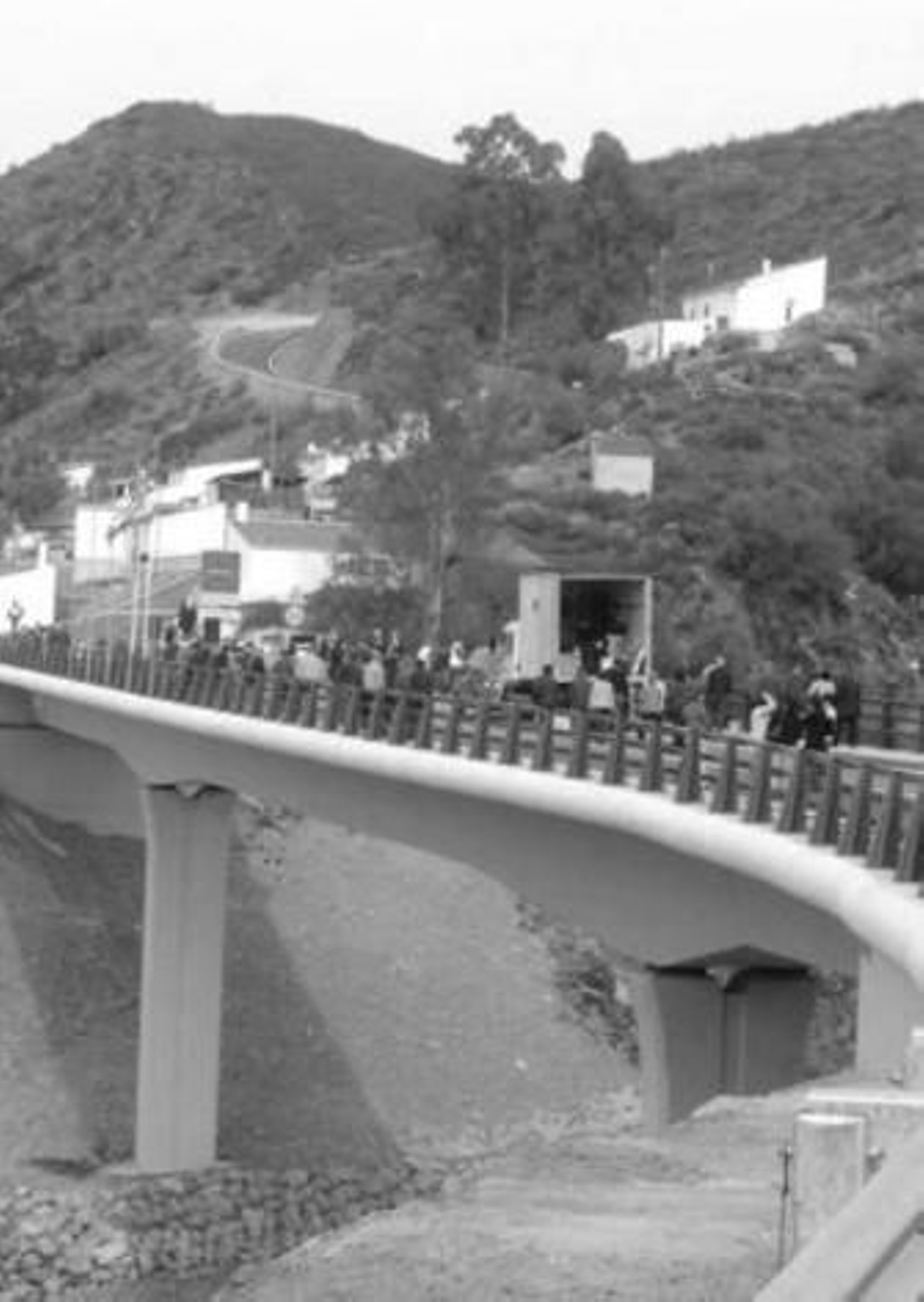 El puente de El Granado-Pomarao puede beneficiar más a Portugal que a Huelva .