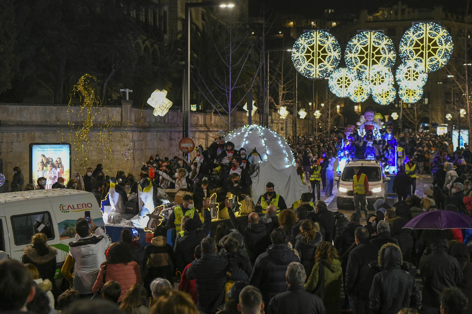 Fotos de la cabalgata de Reyes Magos de Granada 2022
