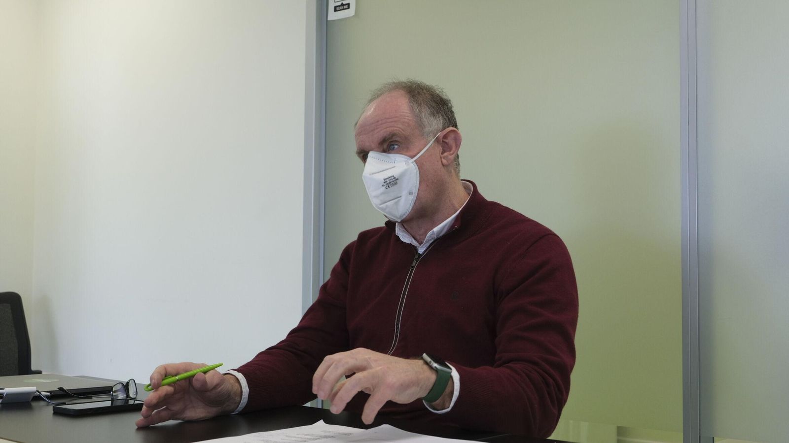 Enrique de los Ríos durante la entrevista con Diario de Almería