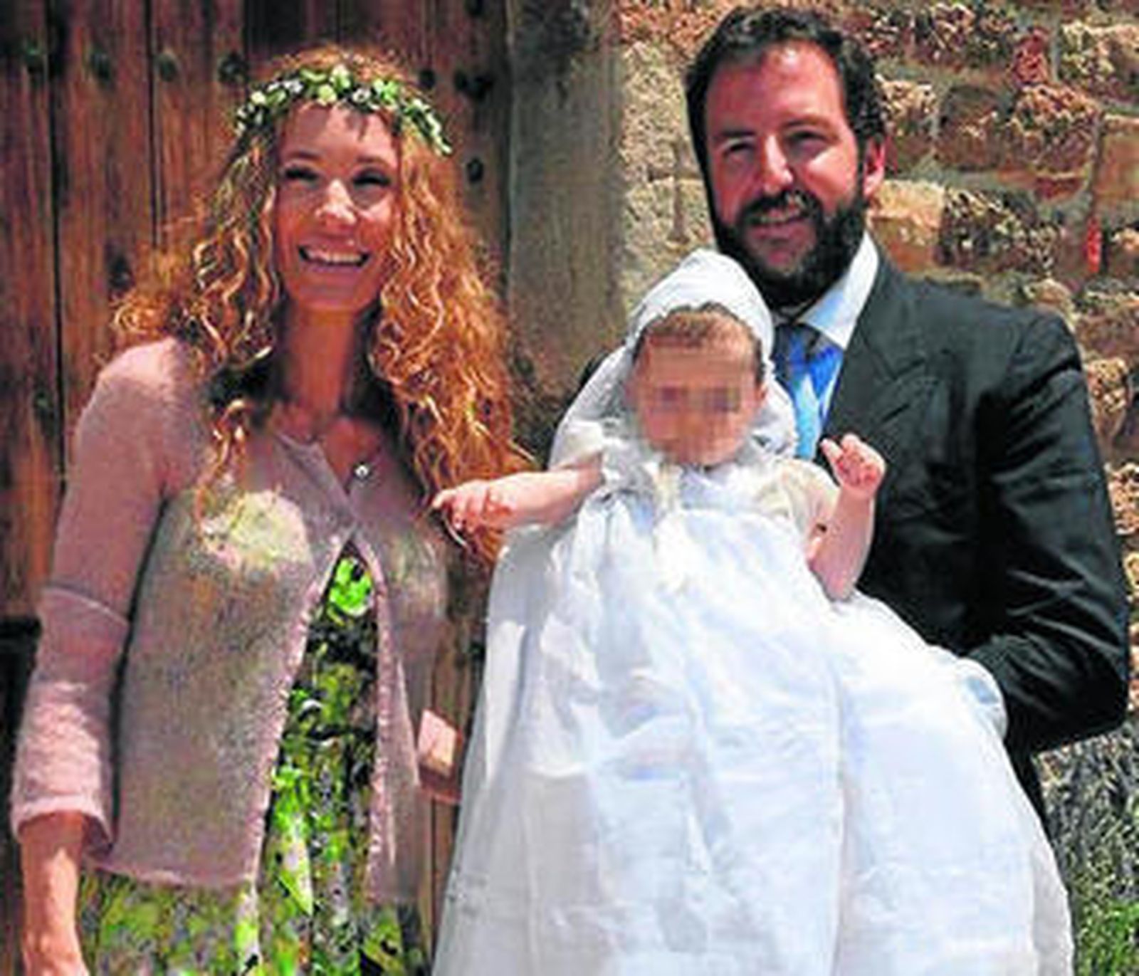 Borja Thyssen bautiza a su tercer hijo sin la baronesa