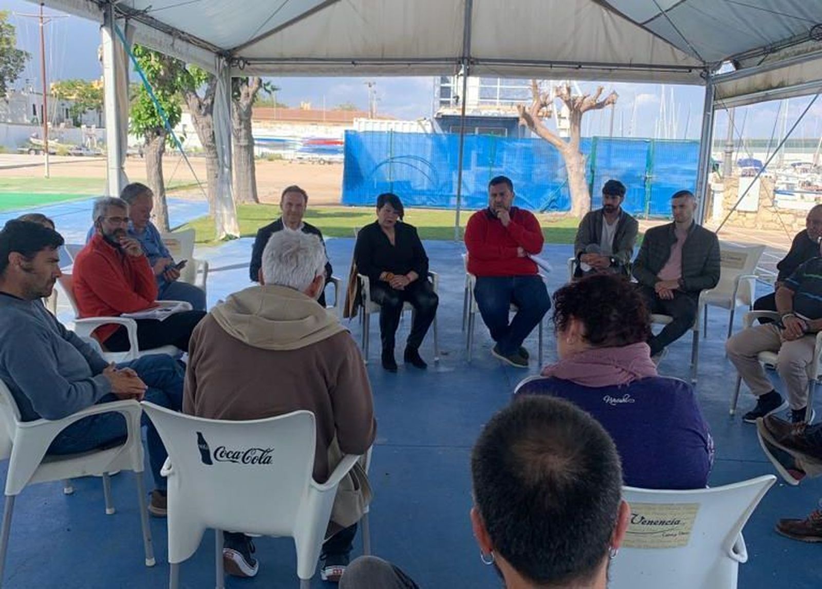 Una imagen de la reunión celebrada en el Club Náutico.