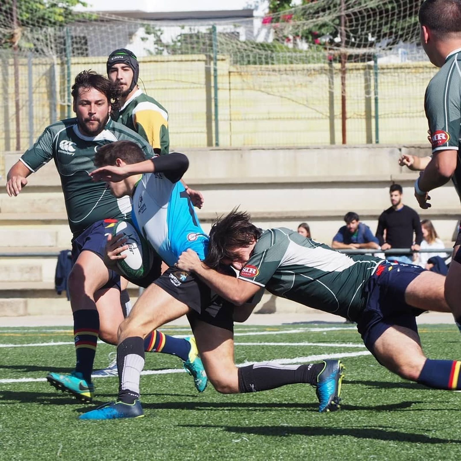 Jugada de un partido del Tartessos.