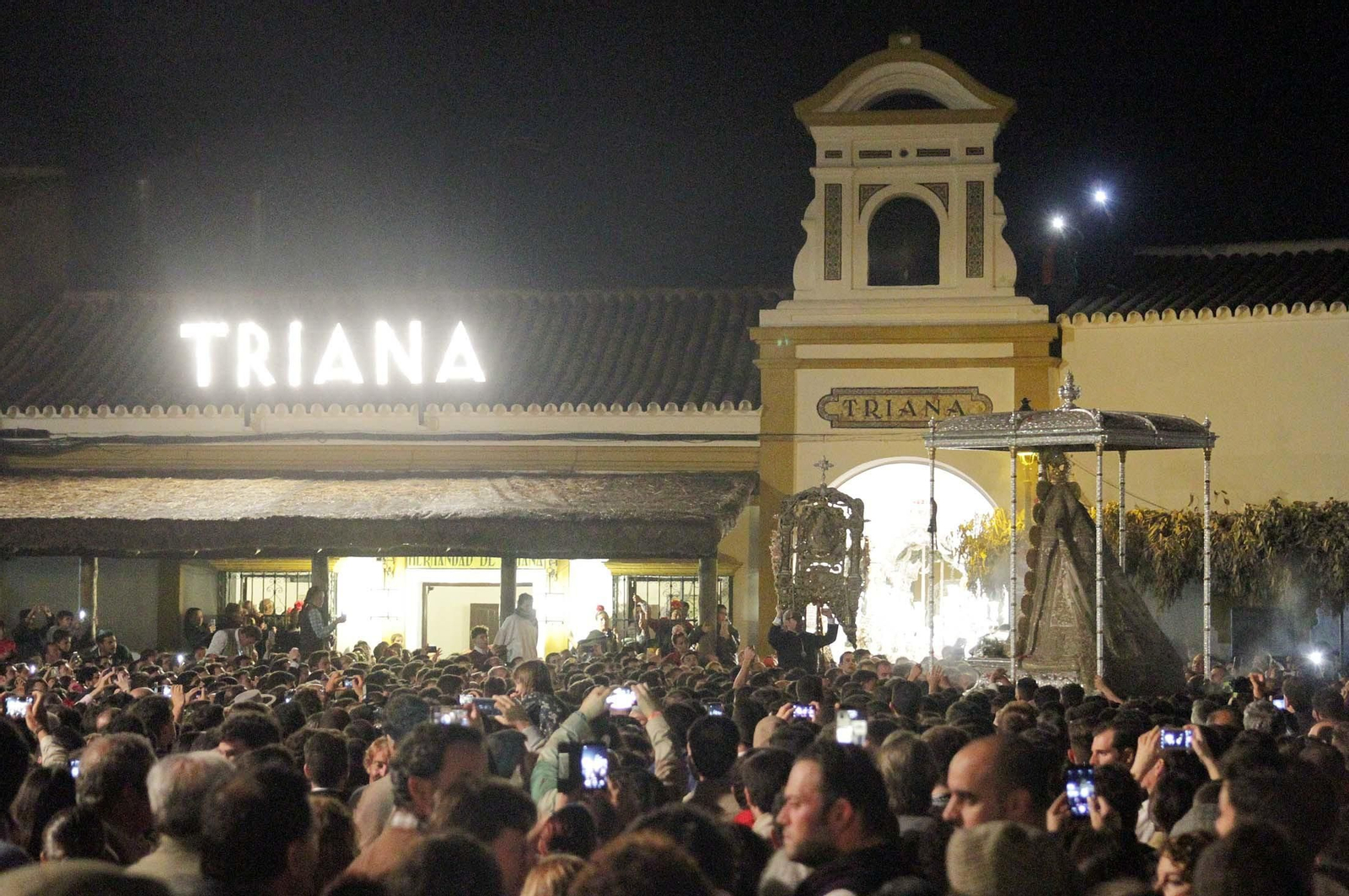 Las imágenes del Lunes de Pentecostés