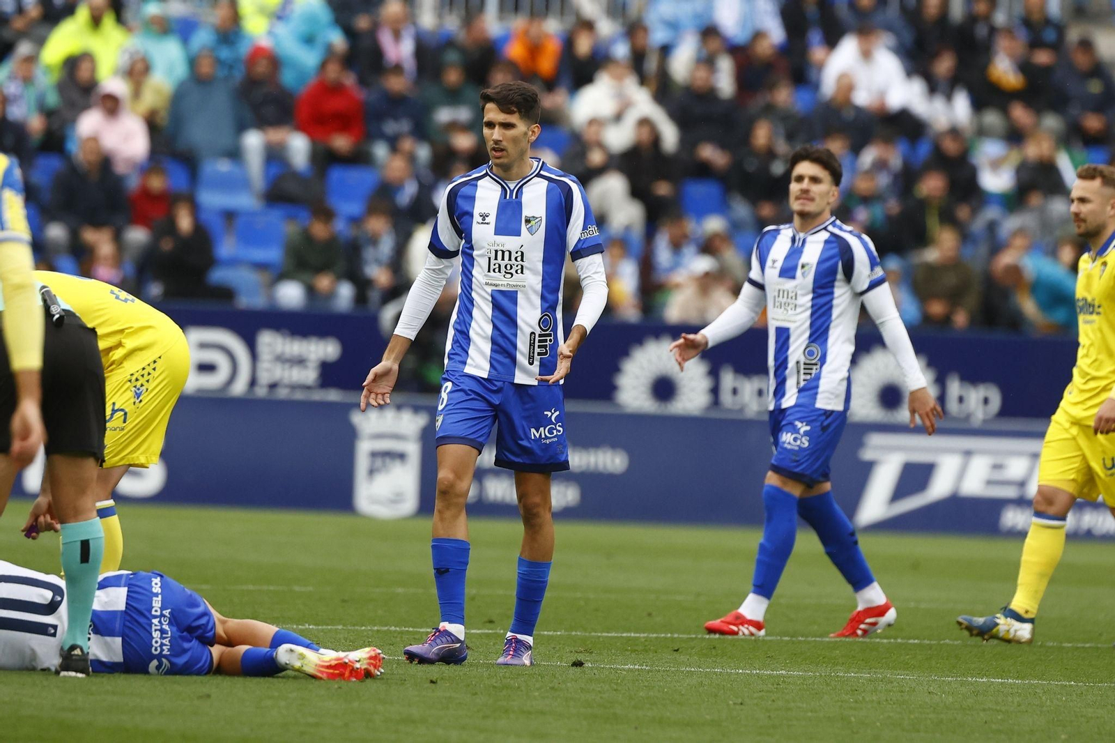 El Málaga CF-Cádiz, en fotos