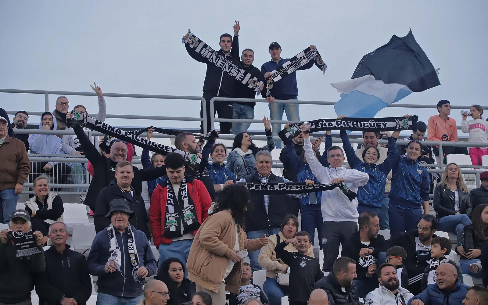Búscate en el Ciudad de La Línea durante el Balona - Sevilla C