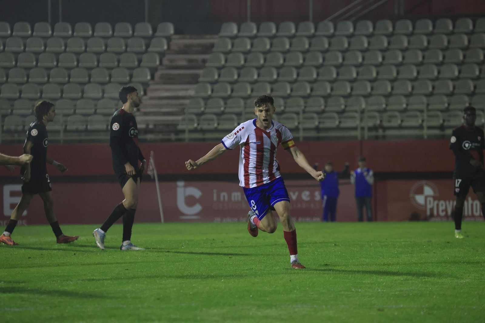 Las mejores fotos del Algeciras - Sevilla Atlético de Primera Federación