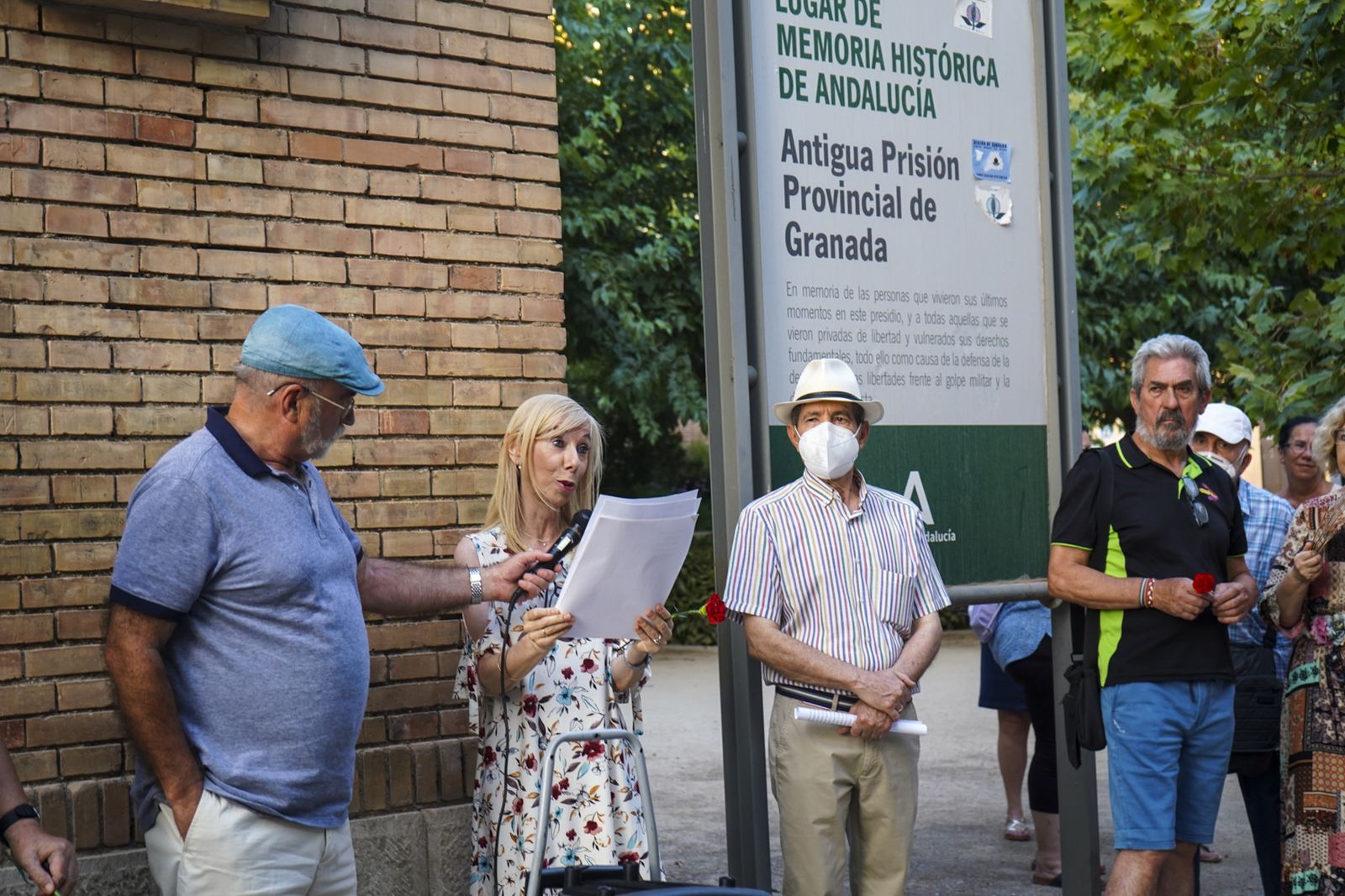 Granada rinde homenaje a la resistencia antifranquista