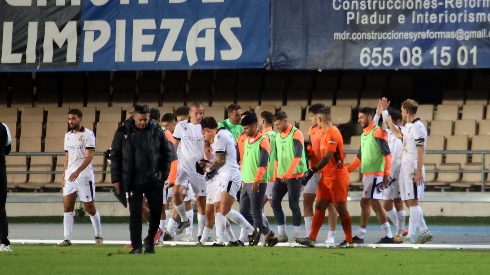 Imágenes de la eliminatoria de Copa del Rey entre el Xerez CD y el AD Ceuta FC en Chapín