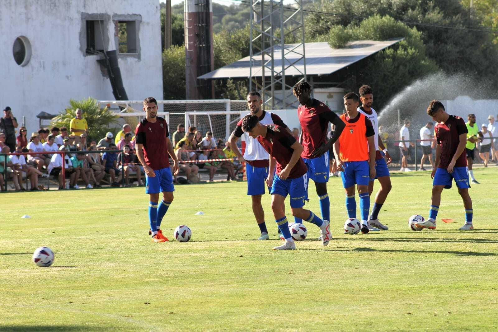 Barbate-Cádiz CF: Todas las imágenes del partido