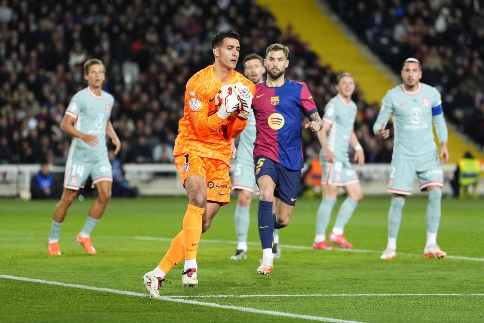 Las fotos del espectacular Barcelona - Atlético de Madrid