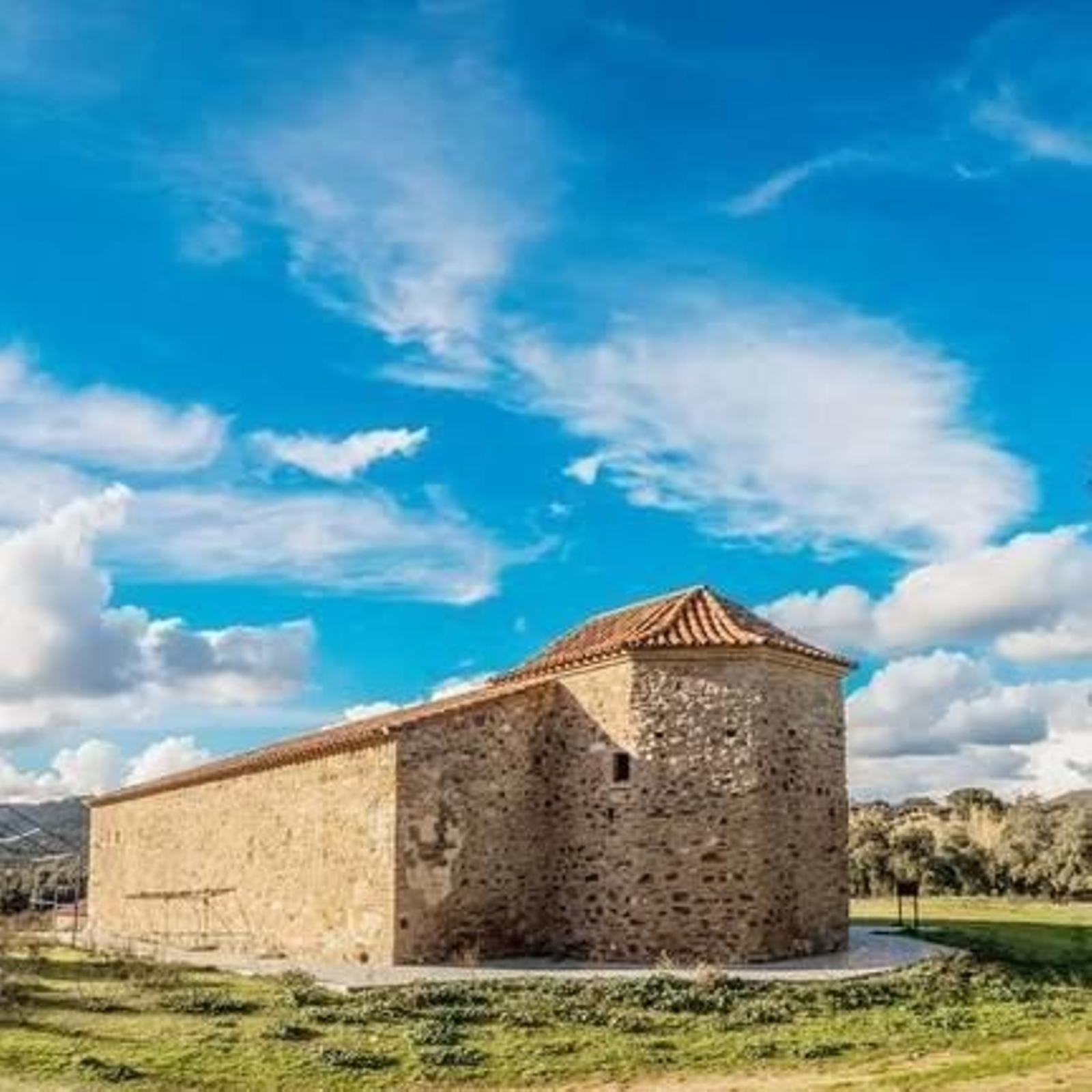 La ermita de las Virtudes, en La Nava.