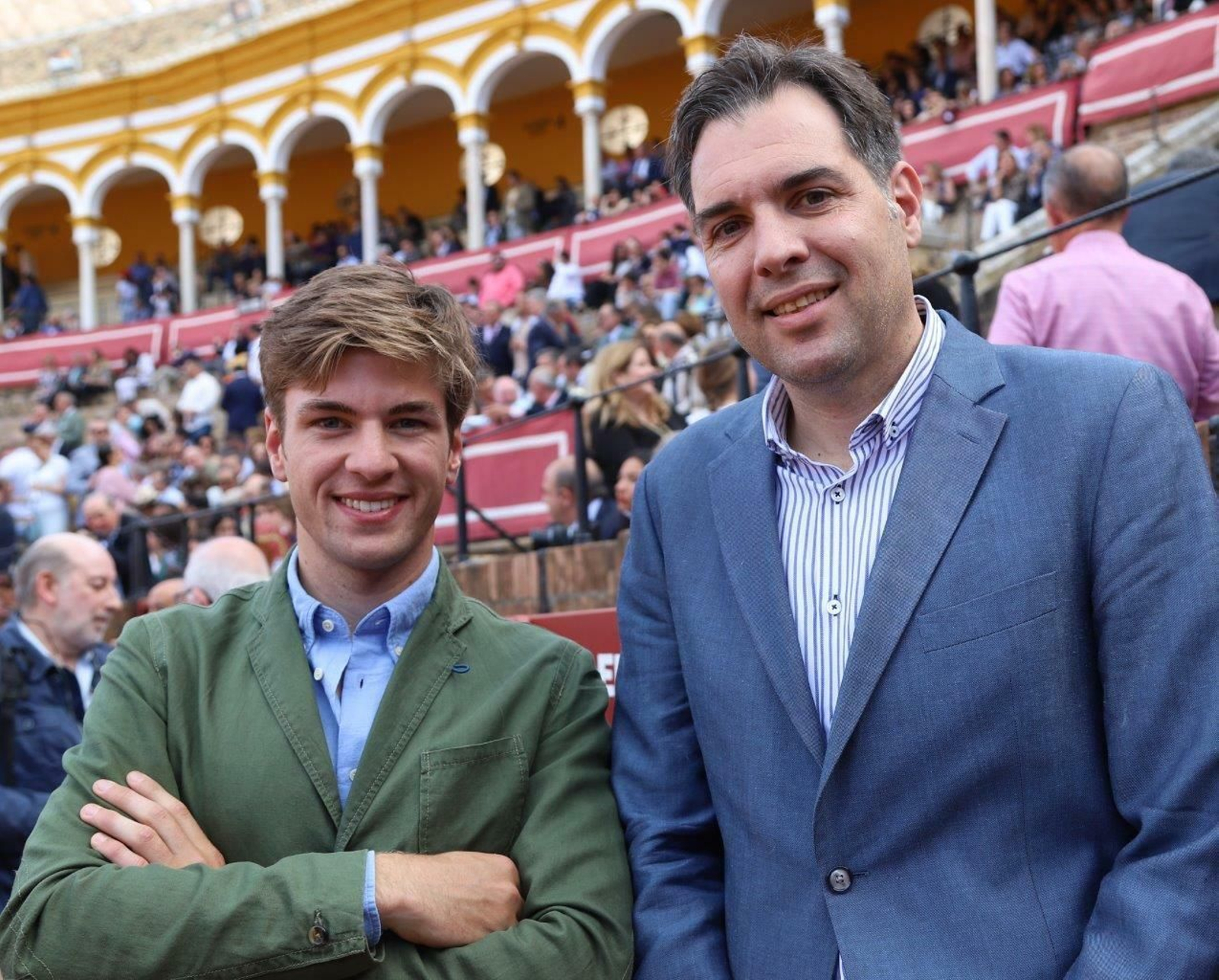 El novillero Alejandro Mora y Manolo Canorea