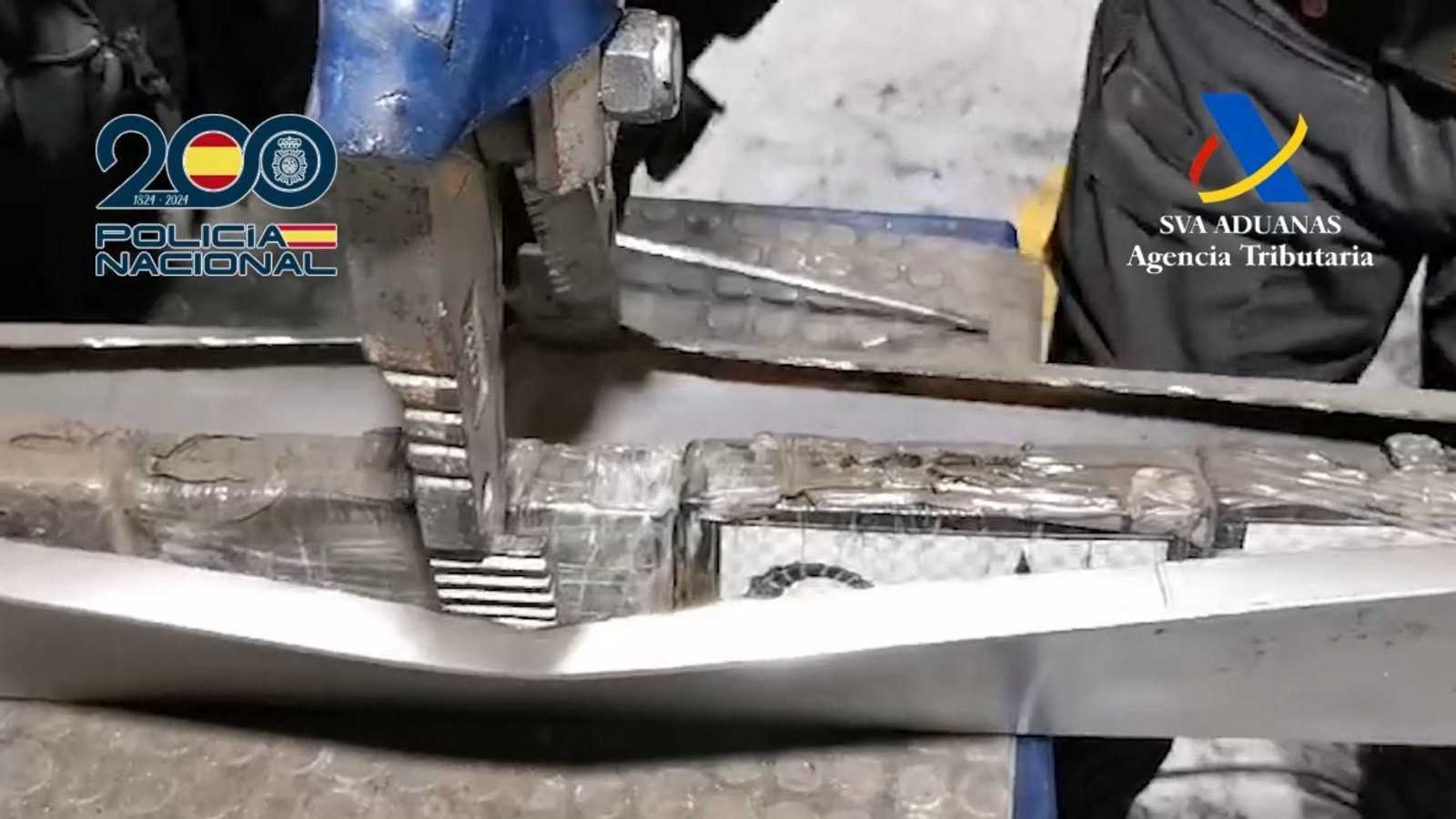 La droga se encontraba oculta en palés metálicos.