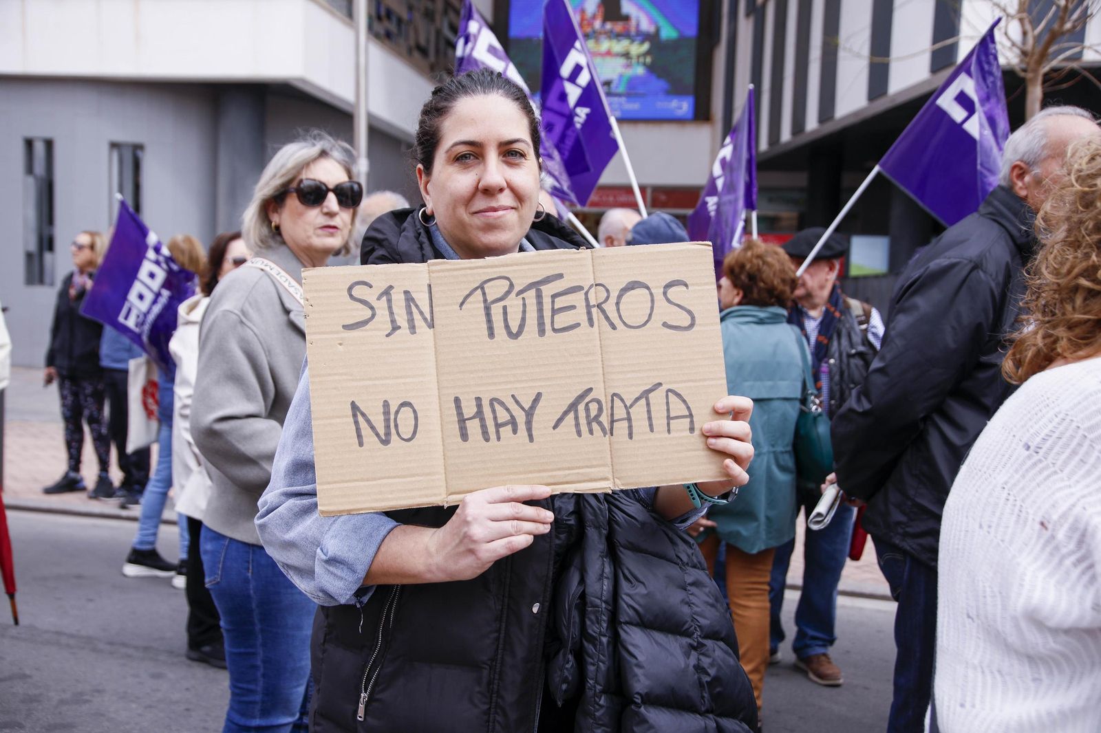 Las imágenes de la manifestación realizada por la Plataforma de Acción Feminista en Almería