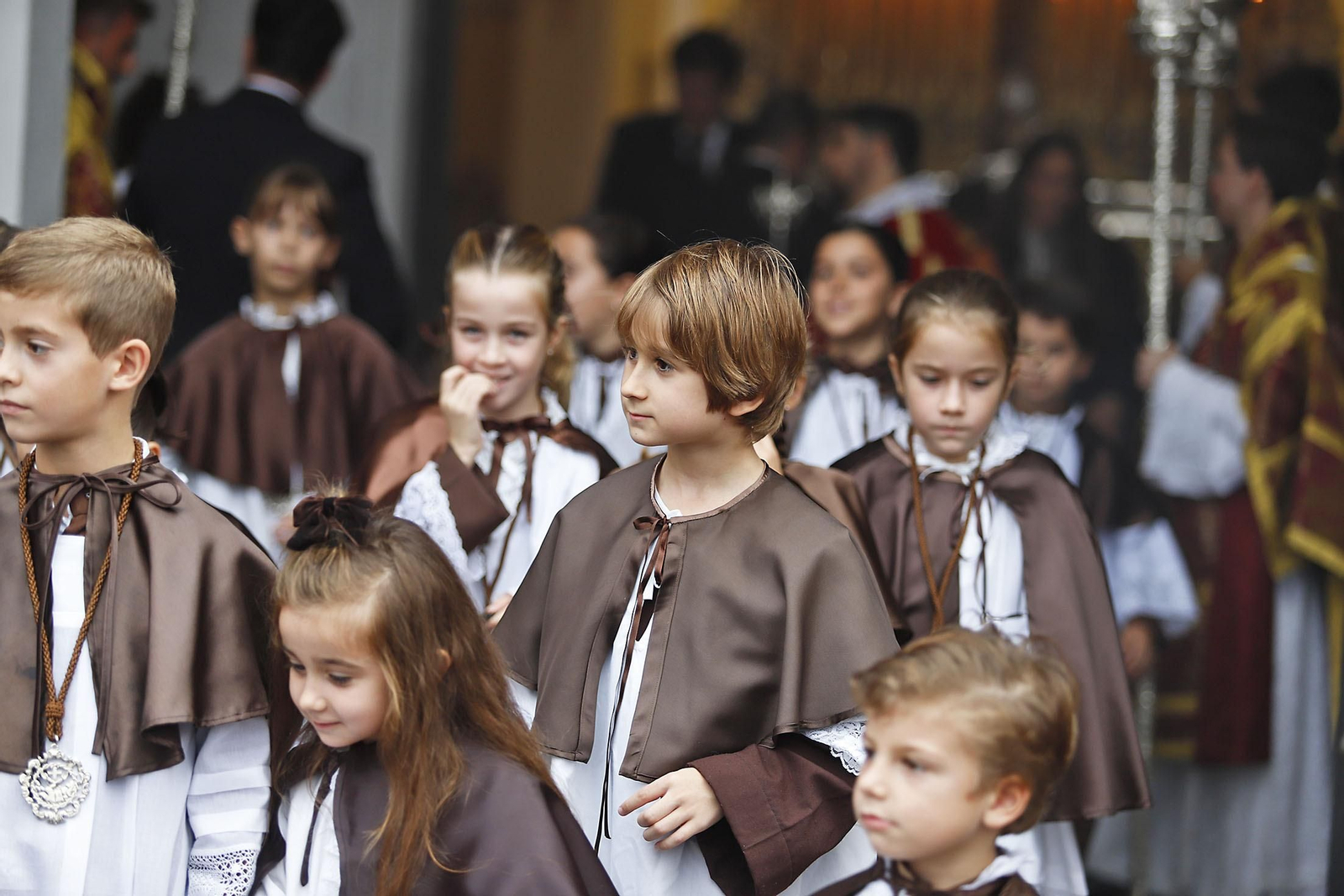 Imágenes de la salida extraordinaria de la Virgen del Rocío y Esperanza