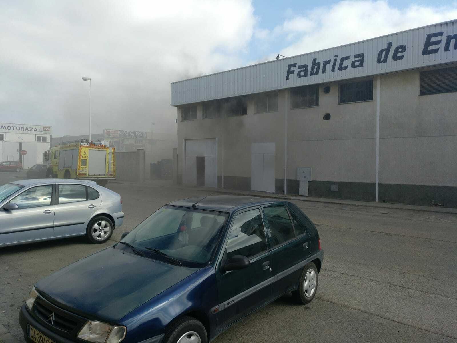 Incendio en la fábrica de embutidos Los Chiclaneros