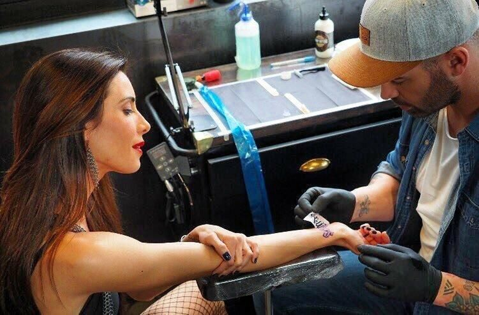 El tatuador de los famosos